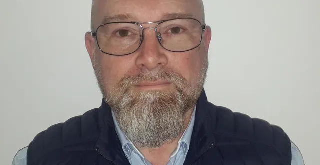 photo  stéphane boulay, candidat de debout la france, dans la 4e circonscription de la sarthe lors des élections législatives des 12 et 19 juin 2022.  &copy;  photo stéphane boulay 