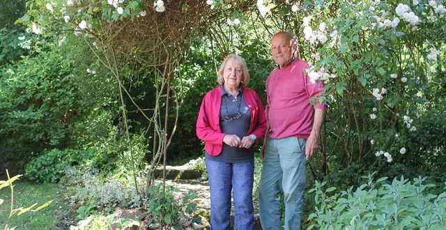 photo  ?jacqueline et alain trubert vous ouvrent leur jardin dimanche 5 juin.  &copy;  le maine libre 
