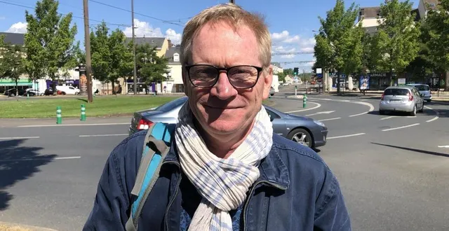 photo  le mans, mardi 31 mai 2022. thomas hubert milite à lutte ouvrière depuis qu’il est lycéen.  &copy;  le maine libre 