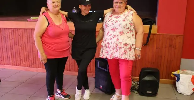 photo  mirma payacam, professeure de danse, entourée d’annick guy, présidentedu club générations mouvement, et marie-jo piel, membre.  &copy;  ouest-france 