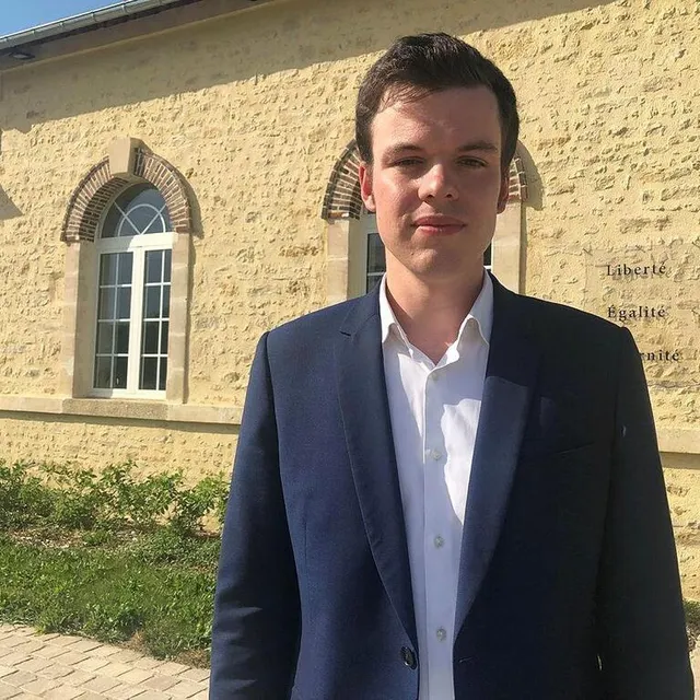 photo oscar piloquet est de loin le plus jeune candidat dans la première circonscription de l’orne.  ©  ouest-france