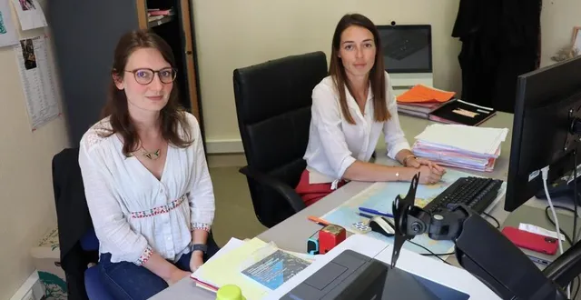 photo  justine germond, juge en formation, et agathe racois, juge des enfants à alençon, décident des mesures à prendre pour la sécurité et bien-être de l’enfant.  &copy;  ouest-france 