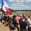 photo un monde fou sur le circuit des 24 heures du mans, pour le lancement de la 90e édition, ce samedi 11 juin 2022.