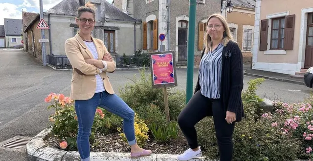 photo  amandine duguet, adjointe au maire, et aurélia piron, conseillère municipale en charge de la fête de la musique, vendredi 17 juin à partir de 20 h.  &copy;  ouest-france 