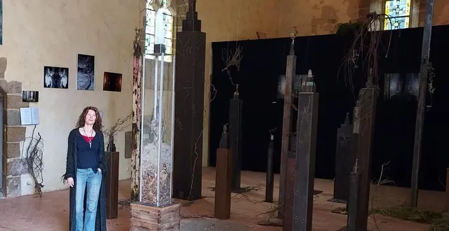 photo  petite silhouette au milieu de ses œuvres monumentales, laurence louisfert partage sa vision du monde.  &copy;  ouest-france 