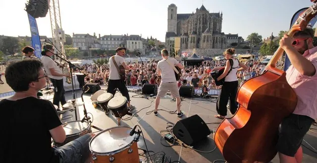 photo  les festivités devront cesser à minuit le jour de la fête de la musique au mans (sarthe), le mardi 21 juin 2022.  &copy;  archives ouest-france 