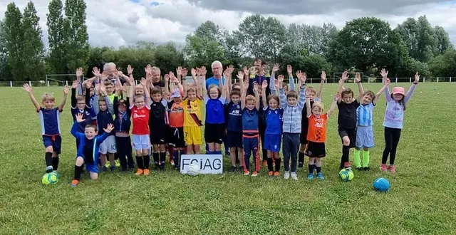 photo  les portes ouvertes de l’école de foot du fc jag ont connu un beau succès auprès des communes voisines. reste à attendre les inscriptions pour la saison prochaine.  &copy;  ouest-france 