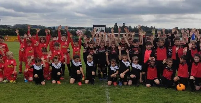 photo  les u8 et u9 se sont affrontés, dans un bon esprit.  &copy;  ac aigne 