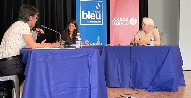 photo  pendant 50 minutes, marie-annick duhard et chantal jourdan ont débattu.  &copy;  ouest-france 