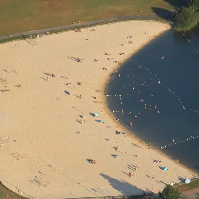 photo la plage de la monnerie vu du ciel, le 14 août 2021.  ©  archives ouest-france