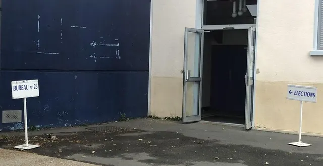 photo  l’abstention a été forte dans les cinq circonscriptions de la sarthe  &copy;  photo le maine libre 