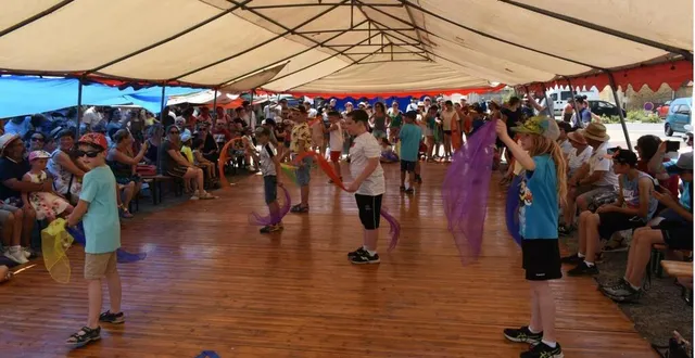 photo  les écoliers ont donné le meilleur d’eux pour ce beau spectacle.  &copy;  le maine libre 