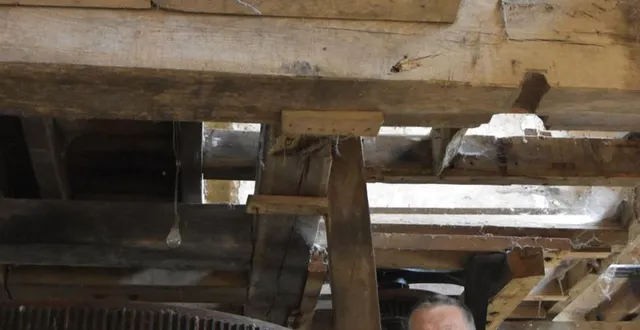 photo  michel médard se fera un plaisir de faire visiter son moulin, qu’il envisage de faire renaître.  &copy;  le maine libre 