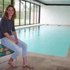 photo avec leur piscine intérieure de 15 x 5 mètres, les cottages des petits bois offrent une prestation quasi inédite dans la vallée du loir.