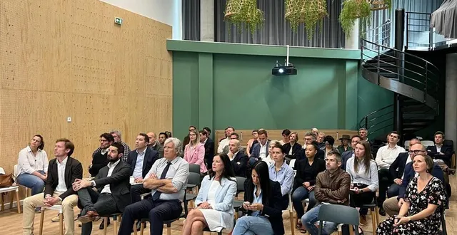 photo  quelques dizaines de personnes, dont des acteurs locaux de l’immobilier ont assisté à la soirée de lancement du club.  &copy;  ci-mans 