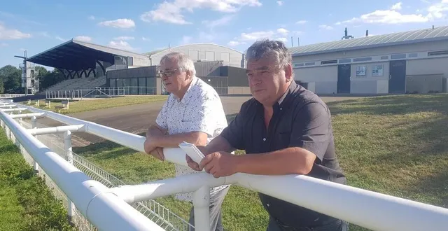 photo  michel tessier (à gauche), trésorier, de la société des courses de sablé, et michel beliard, bénévole. tous les deux vont parier dimanche.  &copy;  ouest france 