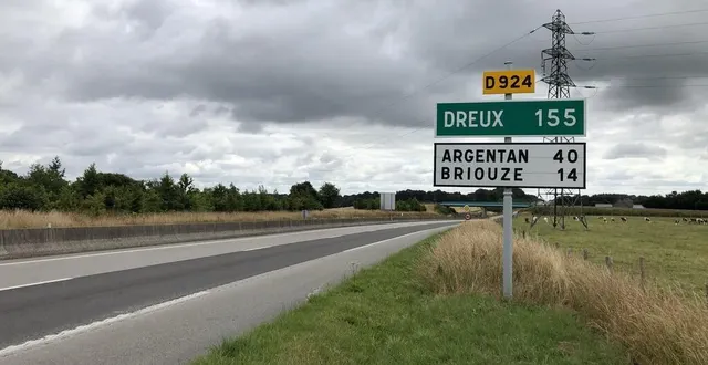 photo  la 2x2 voies entre flers, dans l’orne et argentan est déjà une réalité entre flers et briouze.  &copy;  ouest-france 