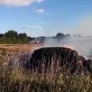 photo  vers 19 h, à challain-la-potherie, un champ de blé a pris feu. 