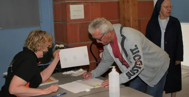 photo  ils étaient près de 90 aînés, samedi, à s’être déplacés.  &copy;  le maine libre 