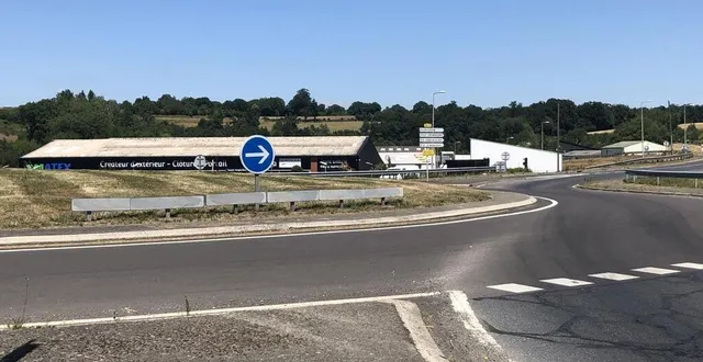 photo  les inscriptions injurieuses ont été effacées par les services de la ville, à saint-georges-des-groseillers, dans l’orne.  &copy;  ouest-france 