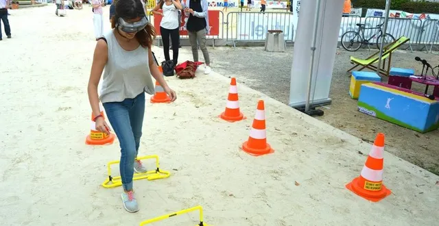 photo  cette année encore, le bureau information jeunesse posera ses valises à alençon plage.  &copy;  archives 
