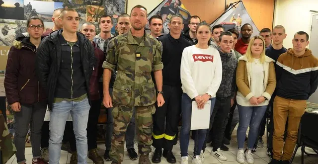 photo  l’armée est l’un des premiers recruteurs de la sarthe.  &copy;  archives le maine libre 