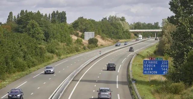 photo  un accident a eu lieu ce mercredi 13 juillet 2022 peu après 10 h sur l’a11 dans le sens paris-le le mans à hauteur de courgenard (sarthe). une personne est grièvement blessée.  &copy;  archives ouest-france 