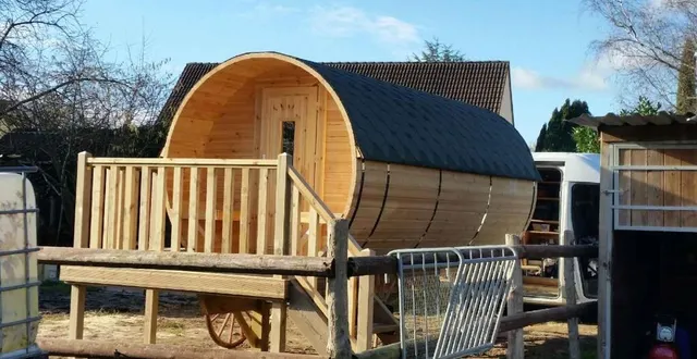 photo  c’est un chalet tonneau de ce type qui a été volé.  &copy;  m’lebois 