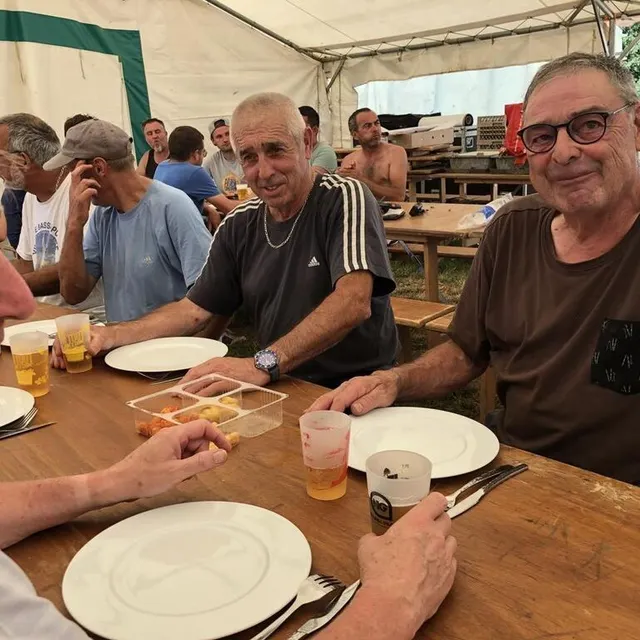 photo foot, fanfare : chacun des bénévoles a eu une autre vie dans la vie associative chantenaysienne.  ©  ouest-france