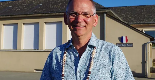 photo  la notion de service public a guidé la carrière de fabrice louvet, instituteur, un terme qu’il préfère à professeur des écoles…  &copy;  le maine libre 