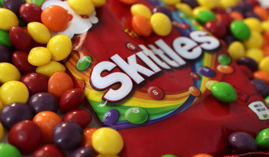 En Californie, les Skittles accusés d'être “impropres à la consommation  humaine”