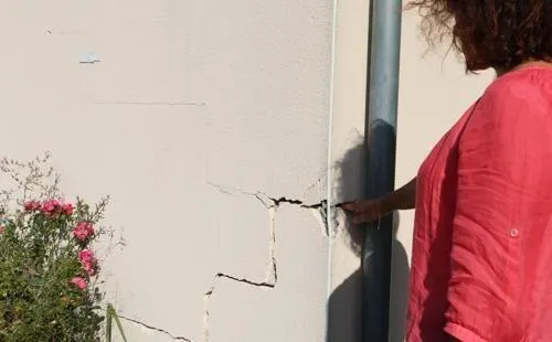 photo  depuis 2020, la sécheresse a fissuré de nombreuses habitations sarthoises.  &copy;  ouest france 