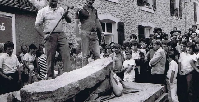 photo  jacquie « l’homme fort » en 1983 s’est fait casser une pierre à coups de masse alors qu’il était allongé sur des tessons de bouteilles  &copy;  photo le maine libre 