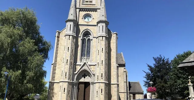 photo  l’église se situe dans le bourg de saint-georges-des-groseillers (orne).  &copy;   ouest-france 