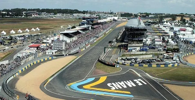 photo  le circuit bugatti au mans accueillera la première édition du the big car show du vendredi 19 août au dimanche 21 août 2022.  &copy;  photo : archives ouest-france 