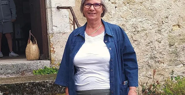 photo  les aquarelles de florence motte sont visibles à l’église.  &copy;  ouest-france 