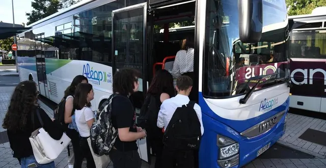 photo  angers, septembre 2019. les transports scolaires, notamment ceux assurés en milieu périurbain ou rural par la région des pays de la loire, sont fragilisés par le manque de conducteurs d’autocars en poste.  &copy;  archives co – laurent combet 