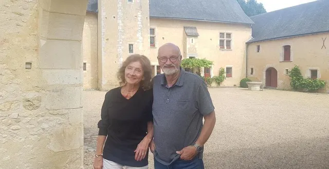 photo  michèle et jack frassetto ont notamment fait appel à des géobiologues pour découvrir comment était construit le manoir au xvie siècle. ces derniers leur ont révélé l’existence d’une chapelle proche.  &copy;  ouest france 