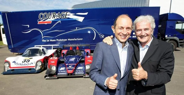 photo  en 2007, hugues de chaunac (oreca) a repris l’écurie fondée par yves courage, avec les débuts de la cougar c01 (n.35, à gauche) aux 24 heures 1982.  &copy;  le maine libre – denis lambert 