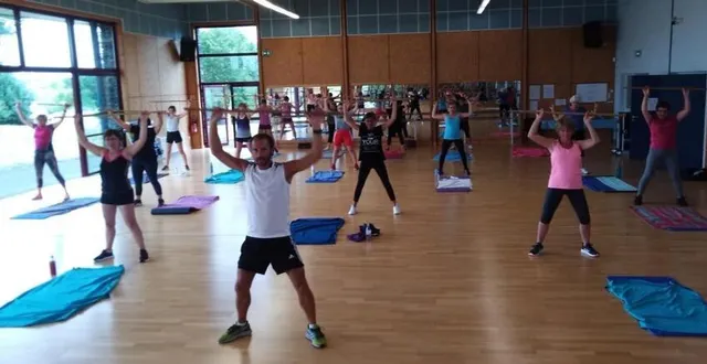 photo  les cours de gym et de danse reprennent, comme ici avec dimitri.  &copy;  ouest-france 