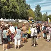 photo  le dimanche, la fête de la ruralité a connu une grande affluence. après le traditionnel défilé, les gaulois étaient sur la plaine de chardonneux. 