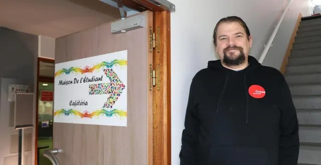 photo  clément rousselin, animateur socio culturel à la maison de l’étudiant du pôle universitaire de damigny (orne), veut « réintroduire des activités collectives » pour stimuler la vie étudiante sur le campus.  &copy;  ouest-france 