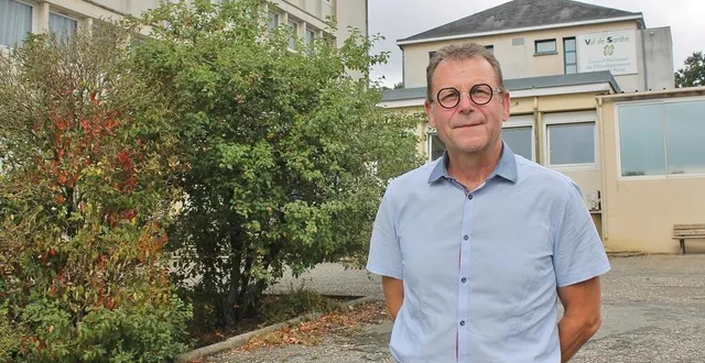 photo  benoît arondel est le nouveau directeur du lycée agricole privé val de sarthe depuis cette rentrée 2022.  &copy;  ouest-france 