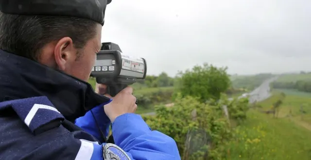 photo  en deux heures, les gendarmes de la bmo d’argentan ont enregistré 22 excès de vitesse entre argentan et putanges, mercredi après-midi.  &copy;  archives ouest-france 