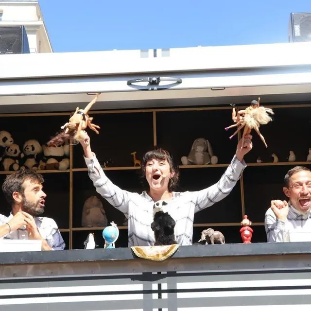 photo difficile de faire plus trash et plus drôle que l’adaptation de la série bd « francis blaireau farceur », par la compagnie victor b. un bijou d’humour noir.  ©  ouest-france