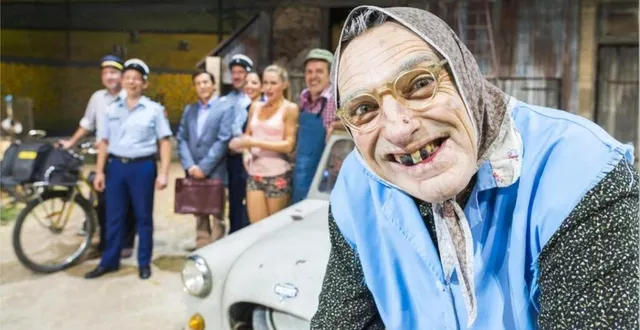 photo  vincent dubois, sous les traits de maria bodin, sera au mans du 12 au 15 janvier 2023.  &copy;  valéry joncheray 