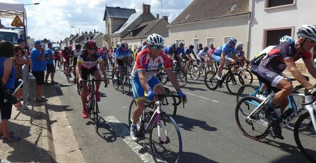 photo  les organisateurs d’épreuves cyclistes amateurs souffrent en sarthe, comme ailleurs.  &copy;  archives le maine libre 