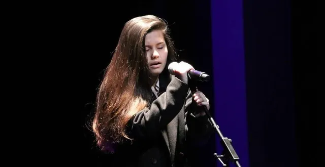 photo  la jeune léane, pas encore 17 ans, avait brillamment remporté le concours alençon a du talent, en 2017.  &copy;  archives ouest-france 