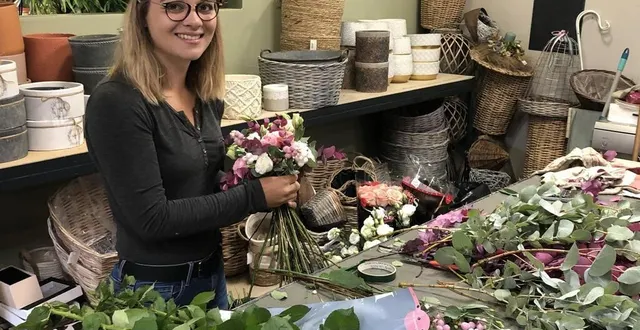photo  mélanie a un faible pour « les dégradés de rose », mais elle avoue aimer aussi beaucoup les fleurs champêtres.  &copy;  ouest-france 