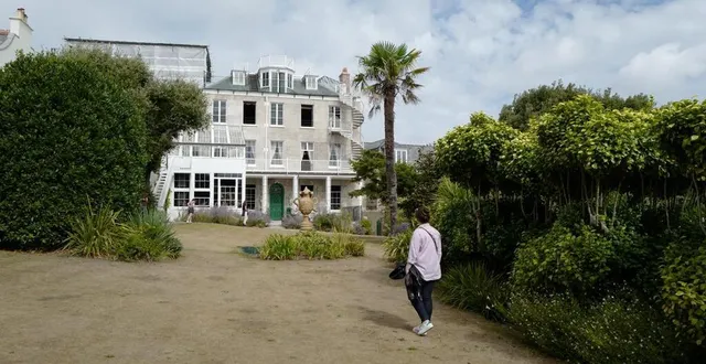 photo  hauteville house, demeure de victor hugo lors de son exil sur l’île de guernesey (1855-1870), a été restaurée entre 2018 et 2019.  &copy;  ouest-france 